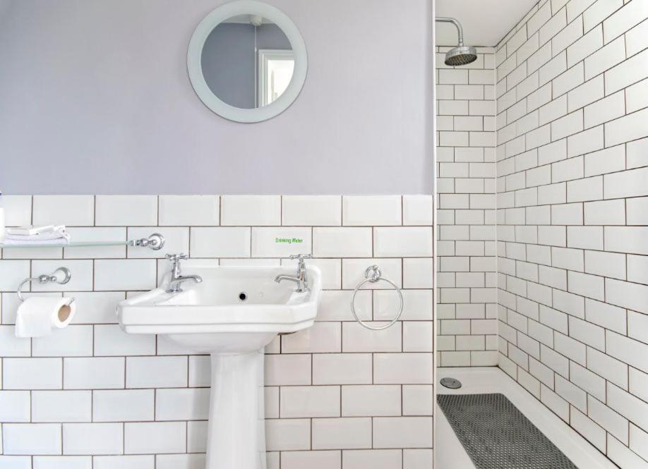 Lawson Cottage B&B Hickling ภายนอก รูปภาพ
